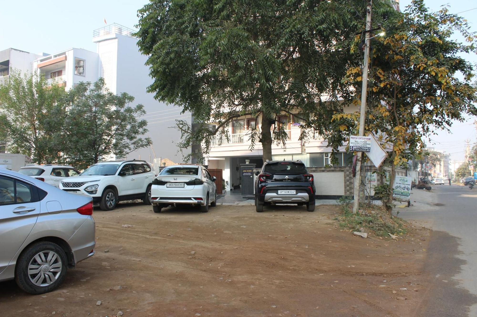 Aura Luxury Studio I Couple Friendly I Near Golf Course Road, Sector 57, Gurgaon Eksteriør billede